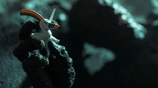 Truy tìm kẻ sát nhân hàng loạt bắt nguồn từ con búp bê Curro, linh vật của Hội chợ Expo ‘92 tại Seville