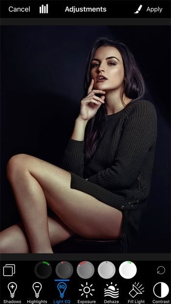 Điều chỉnh ánh sáng, cân bằng trắng, lấy nét...