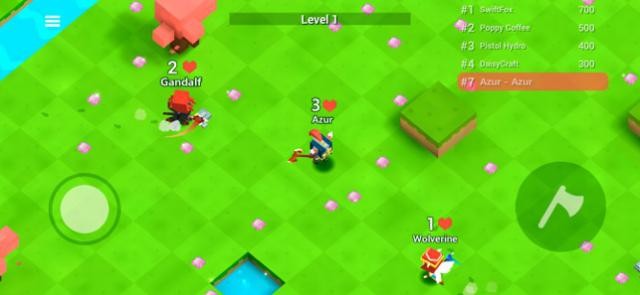 Có tất cả 40 vũ khí và 20 chiến binh độc đáo để bạn lựa chọn