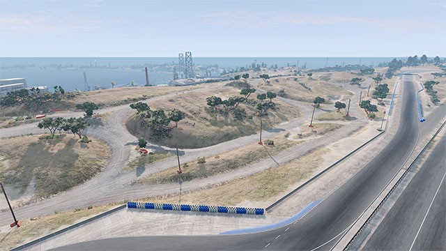 Thiết kế lại bản đồ Bờ Tây, Mỹ cùng nhiều đường đua khác