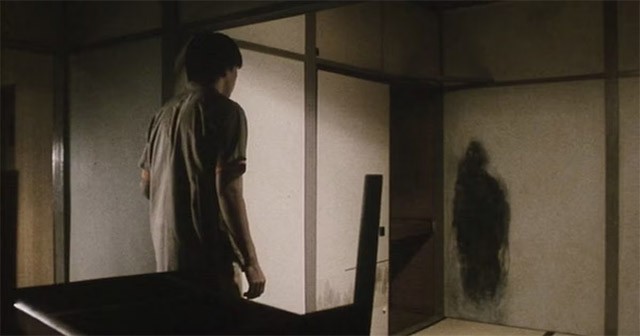 Bloat là bộ phim kinh dị siêu nhiên hợp tác giữa 3 quốc gia: Pháp, Nhật và Nga