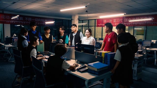 Blood Money: Lethal Eden là game FMV tương tác do người thật đóng