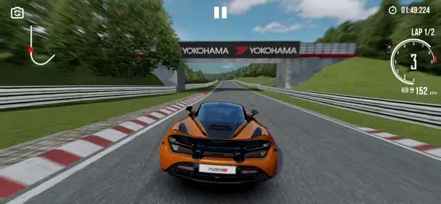 Assoluto Racing cho iOS là một trò chơi đua xe có đồ họa chân thực