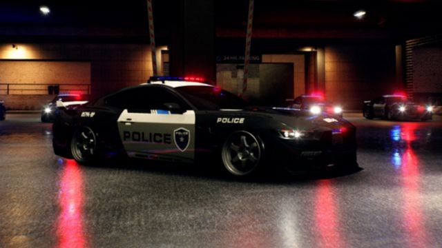 Đua xe chạy trốn cảnh sát và hợp tác đồng đội trong chế độ Pursuit mode mới