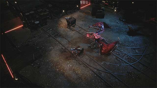 Trang bị cho nhóm nhiều loại vũ khí và thiết bị để đối đầu với quái vật