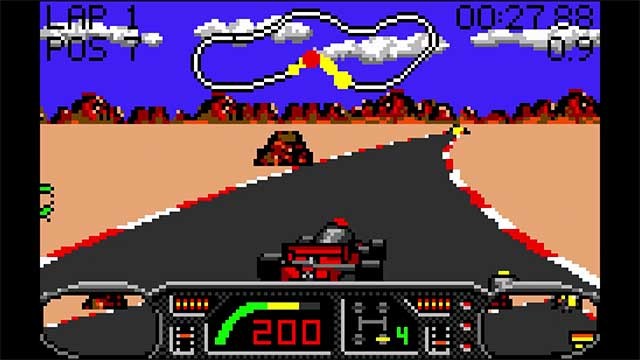 Bạn có thể tùy chỉnh độ dài đường đua, số lượng đối thủ, màu xe và giới tính người lái