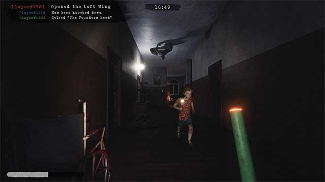 Trốn thoát khỏi nhiều kẻ thù: linh mục biến dạng, nữ tu tà ác, quái vật,...