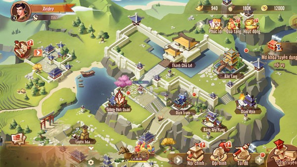 Các trận chiến diễn ra gần như tự động với việc chỉ cần nhấn kích hoạt kỹ năng