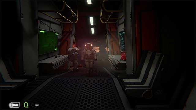 Khám phá các trạm vũ trụ bỏ hoang, thu thập manh mối và sống sót trước quái vật