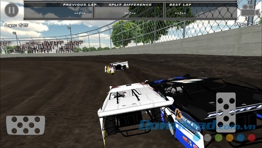 Dirt Trackin cho iOS có hai chế độ đấu với máy hoặc nhiều người chơi khác