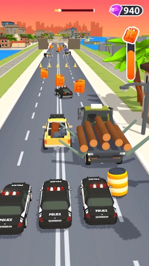 Bị truy đuổi gắt gao