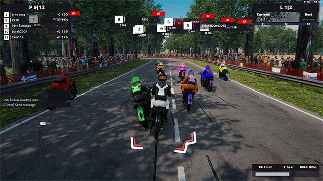 Tham gia các cuộc đua PvP nhiều người chơi sống động