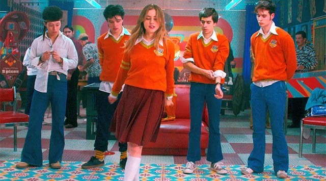 Eva mãi mãi là bộ phim truyền hình dài tập dành cho lứa tuổi teen, bối cảnh Colombia thập niên 70