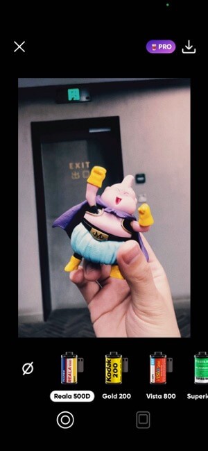 Filmroll bảo toàn màu sắc và độ hạt của các cuộn phim cũ đã ngừng sản xuất