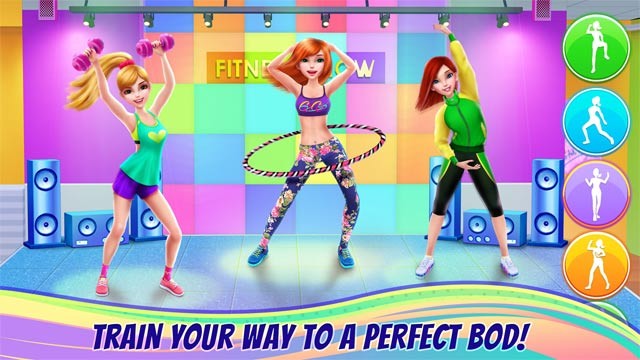 Hướng dẫn học viên duy trì vóc dáng trong Fitness Girl - Studio Coach