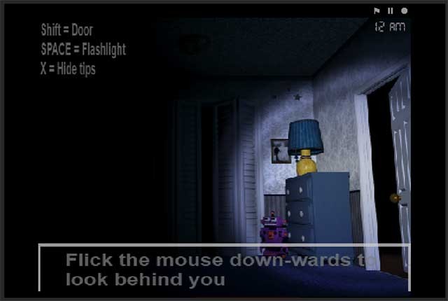 Bạn chỉ có thể sử dụng đèn pin để tránh khỏi những con quái vật