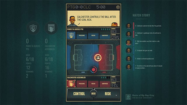 Chơi các trận bóng theo lượt bằng thẻ bài chiến thuật mà bạn có