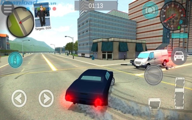 Lái xe khám phá thành phố