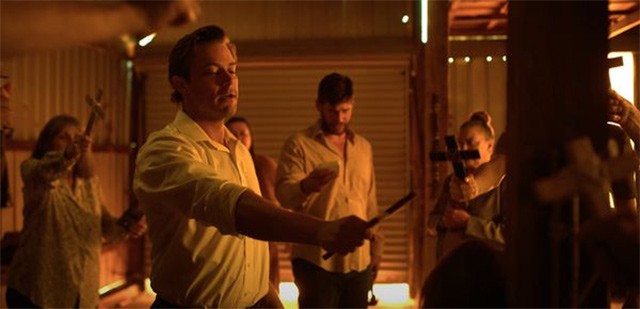 Godless: The Eastfield Exorcism xoay quanh người phụ nữ luôn gặp ảo giác và quỷ dữ tên là Lara...