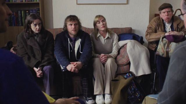 Khán giả có thể theo dõi bộ phim Tạm biệt June độc quyền trên nền tảng Netflix