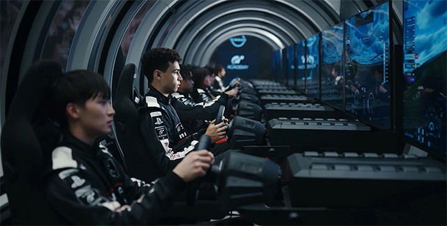 Gran Turismo xoay quanh cuộc đời và sự nghiệp của 1 game thủ...