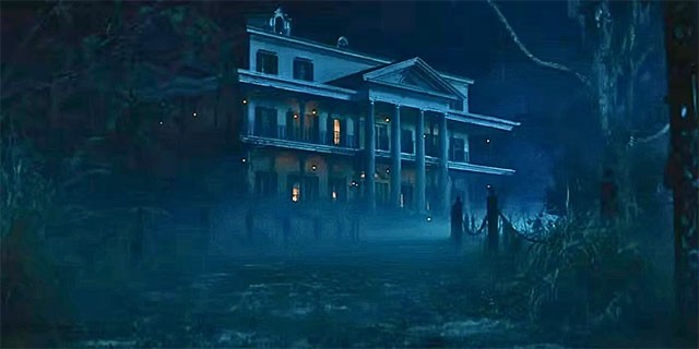 Dinh Thự Ma Ám - Haunted Mansion là phim kinh dị siêu nhiên hài hước của Walt Disney