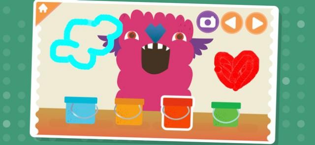 Nhiều hoạt động mô phỏng thật vui, giúp bé hứng thú