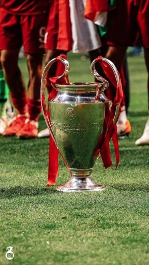 Hinh nen Liverpool cho di dong 40