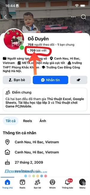 Số lượng bài viết của bạn bè ở phía dưới tên Facebook của họ