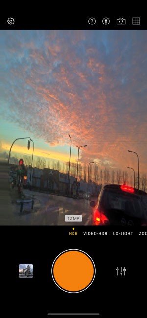 Hydra for iOS là ứng dụng chụp ảnh thiếu sáng