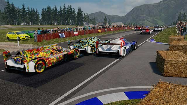 Tự do tùy chỉnh màu sơn xe theo cách bạn thích