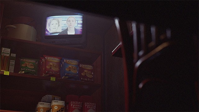 Trò chơi pha trộn giữa nhiều thể loại như đi cảnh, hành động, giải đố, Visual Novel...