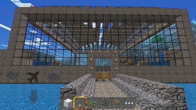 Chơi trong chế độ sinh tồn, nhiều nguy hiểm và thách thức