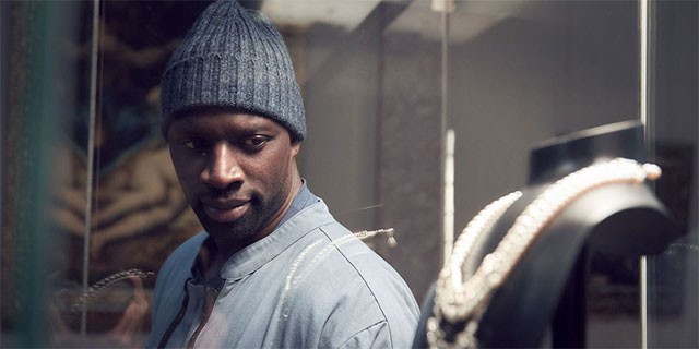 Theo chân siêu trộm Assane Diop trên hành trình báo thù cho người cha quá cố