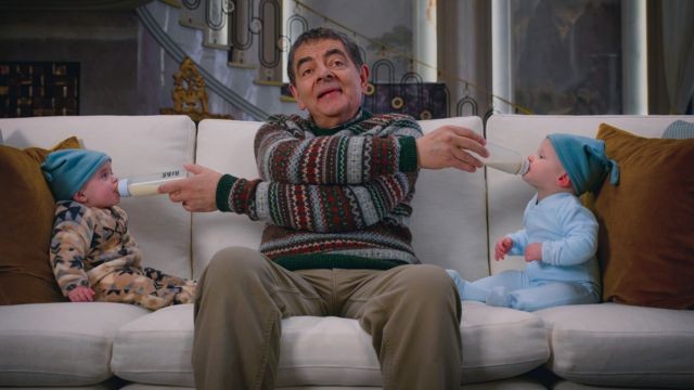 Man vs Baby là phim hài Giáng Sinh vui nhộn trên Netflix