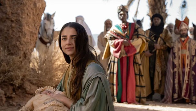 Mary được đánh giá là một bộ phim đẹp, hoành tráng với diễn xuất chuyên nghiệp