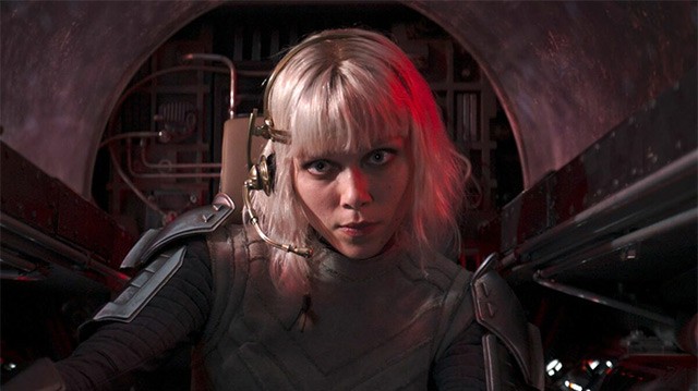 Xuất hiện kẻ thù mới của MEGAN, robot AI Amelia chuyên về chiến đấu