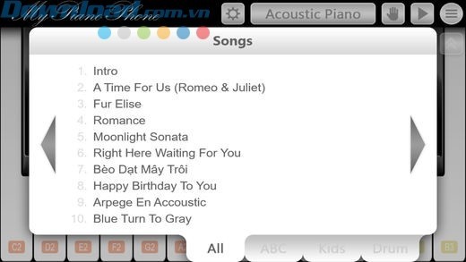 Thưởng thức các bài hát nổi tiếng tích hợp sẵn trong ứng dụng