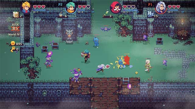 Chiến đấu cùng bạn bè hoặc tự mình điều khiển cả bốn anh hùng