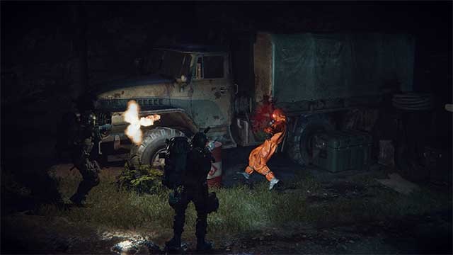 Chiến đấu để sống sót trong Ozark và làm sáng tỏ những bí mật ẩn giấu ở nơi đây