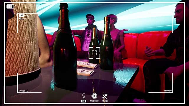 Trở thành nỗi khiếp sợ của người nổi tiếng trong Paparazzi Simulator