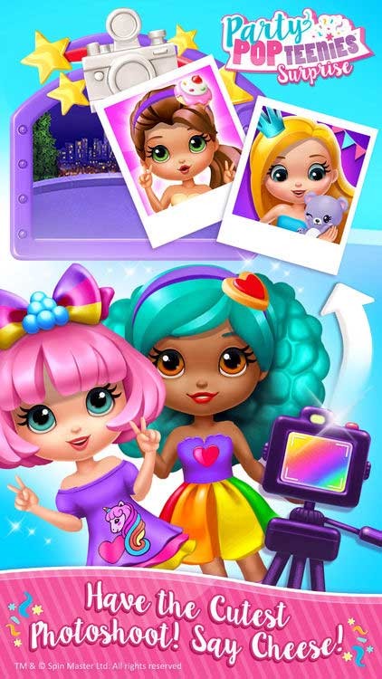 Chụp ảnh cho các cô gái để ghi lại khoảnh khắc đáng nhớ trong bữa tiệc