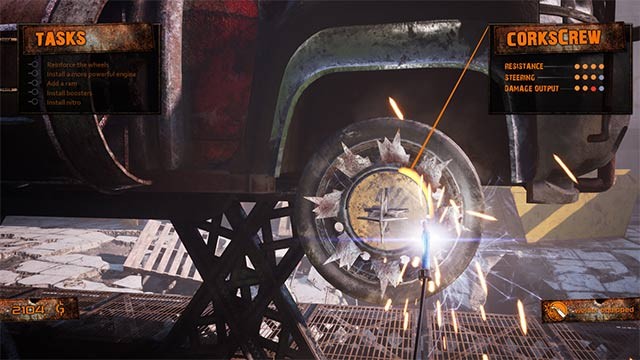 Sửa chữa bộ phận hỏng hóc, thay thế hoặc 'độ' xe đua bằng sự sáng tạo