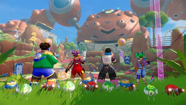 Khám phá đấu trường với những nhân vật, vũ khí, bot điên rồ, kỳ quặc