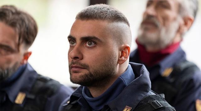 Cuộc chiến bên trong mỗi cá nhân và xung đột khó tháo gỡ giữa các thành viên trong đội