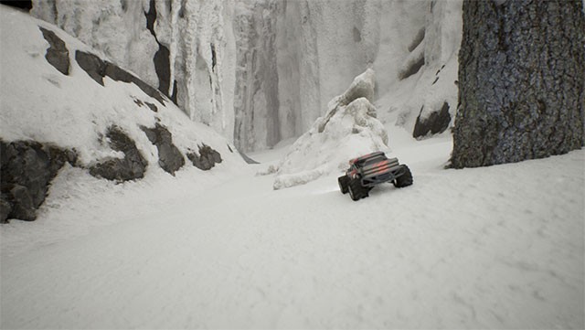 Đắm chìm trong cuộc đua sôi động với âm thanh động cơ gầm rú và môi trường chân thực