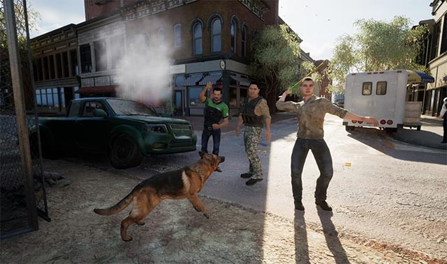 Chú chó trung thành giúp bạn xử lý những vị khách nóng nảy