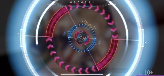 Điều khiển game bằng cách nghiêng máy