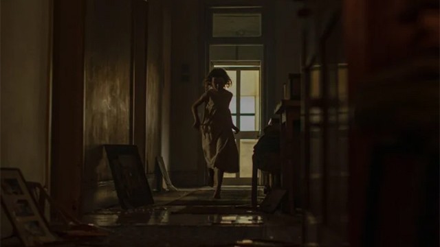 Run Rabbit Run nhận được nhiều lời khen ngợi về hiệu ứng hình ảnh đặc sắc và diễn xuất tinh tế của các diễn viên tham gia