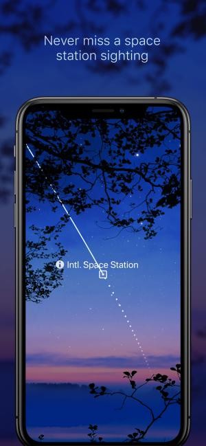 Không bỏ lỡ khoảnh khắc Trạm vũ trụ quốc tế bay qua vị trí của bạn